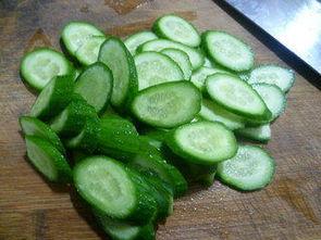 鱼吃小瓜叶子吗,探究鱼类饮食习惯